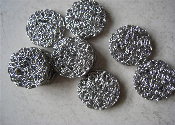 Звукоглушители обжали связанную ячеистую сеть фильтр 5mm до 25mm 90% для автомобиля промышленного